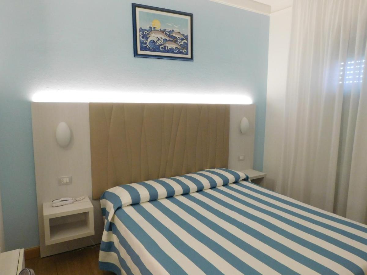 Hotel Oceano Marina di Pietrasanta Bagian luar foto