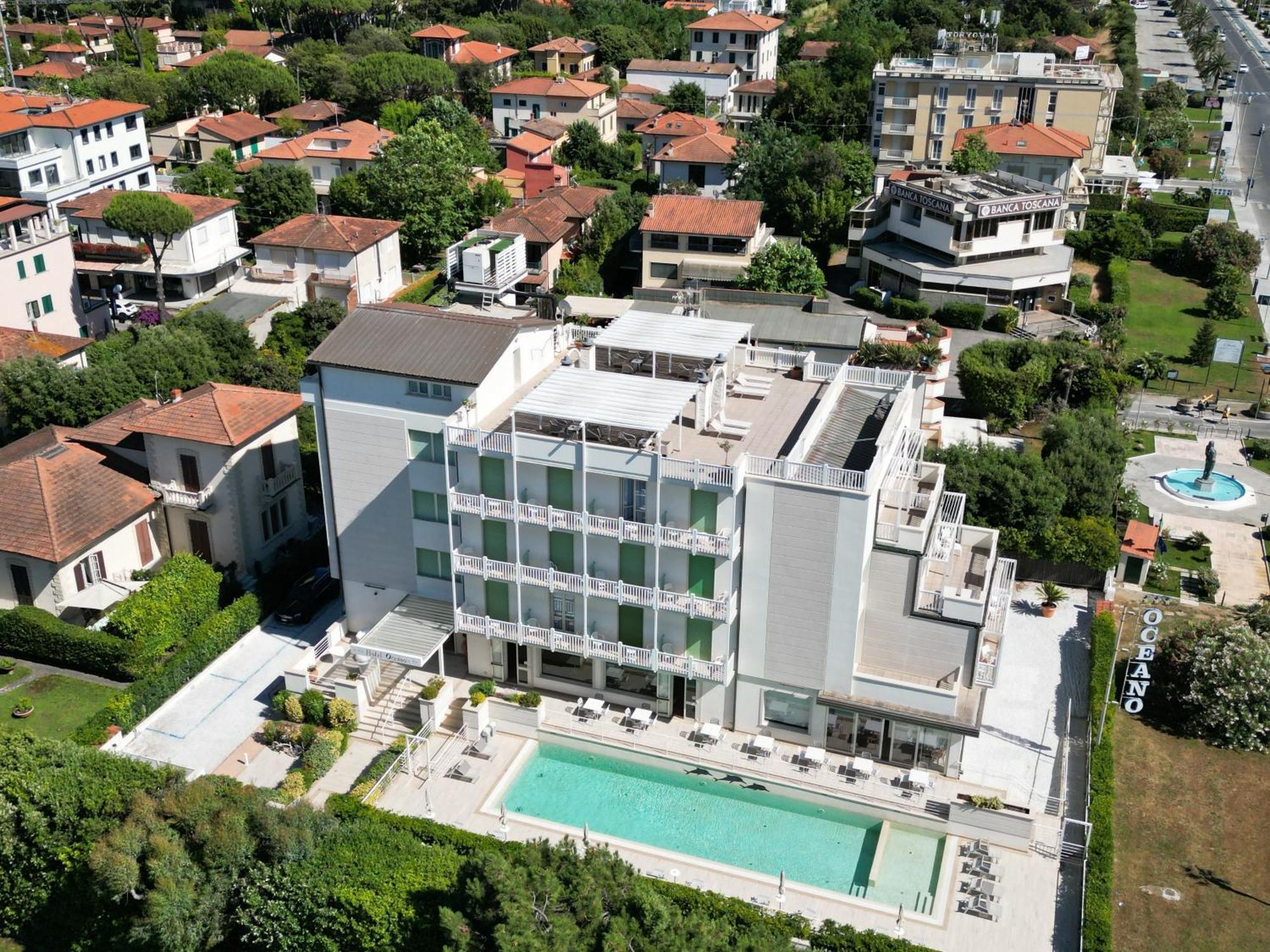 Hotel Oceano Marina di Pietrasanta Bagian luar foto