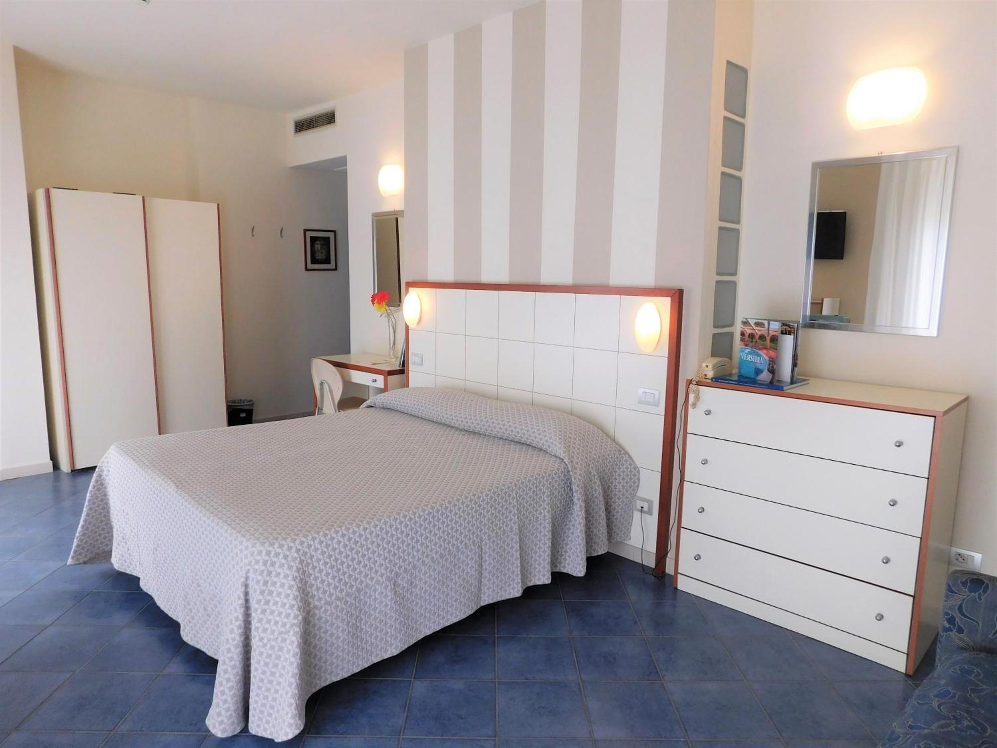 Hotel Oceano Marina di Pietrasanta Bagian luar foto