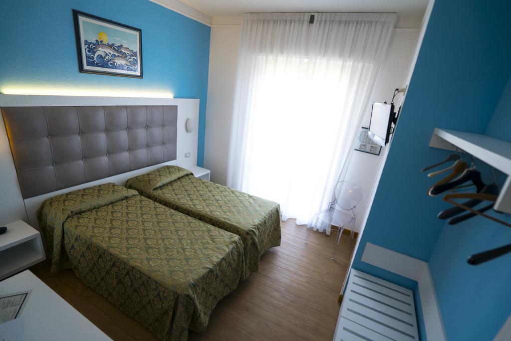 Hotel Oceano Marina di Pietrasanta Bagian luar foto